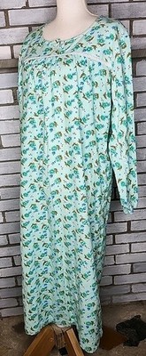 VERMONT COUNTRY STORE Flannel Nightgown Long Sleeve Maxi Cotton Green  Floral M?