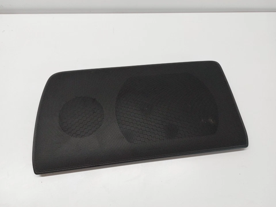 AUDI A6 C7 AUDI A6 C7 REAR SPEAKER COVER TRIM LEFT PASSENGER SIDE 4G5035405 2013 - Image 2 of 4
