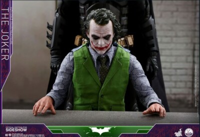 The Joker - Quarter Scale Figure by Hot Toys | eBay