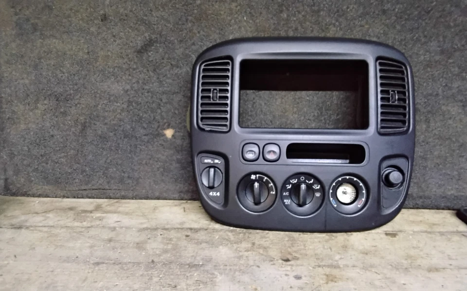 2001-07 FORD ESCAPE MERCURY INTERRUPTOR DE CONTROLE AQUECEDOR MONTANHISTA COM MOLDURA FABRICANTE DE EQUIPAMENTO ORIGINAL... - Imagem 2 de 4