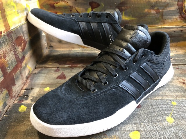 city cup shoes adidas