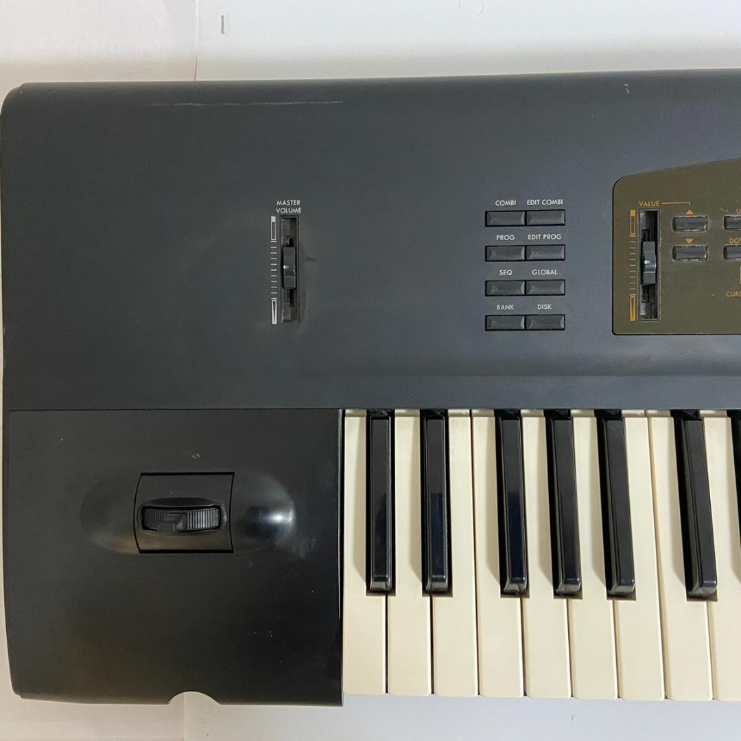 Korg 01/W FD 61-Key Keyboard Synthesizer | eBay Korg 01/W FD 61-Key Keyboard Synthesizer | eBay