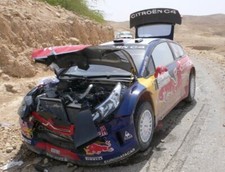 Sebastien Loeb's damaged car after a head on accident with Conrad - 2008 Photo 1
