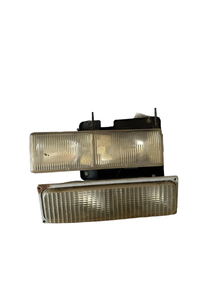 90 91 92 93 94 95 96 97 98 CHEVY 1500 Conjunto de faros conductor izquierdo con marcador Foto 2 de 4