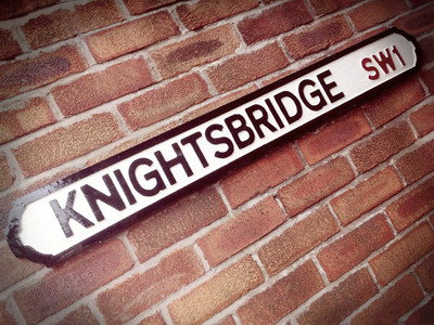 Knightsbridge Old London Vintage Straßenschild Harrods Hyde Park Straßenschild