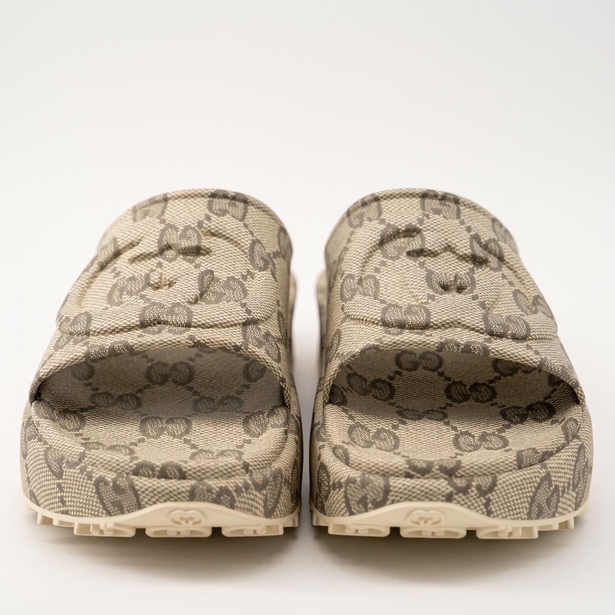 size 41G 11 US Gucci Platform Slides Sandals Rubber Beige GG  display picture 1