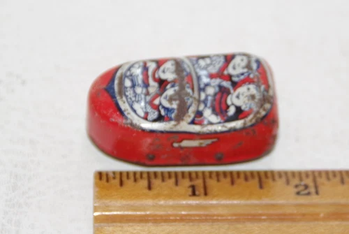 ANTIQUE  1950'S ERA J. CHEIN TIN ROLLER COASTER CAR 1 3/4"