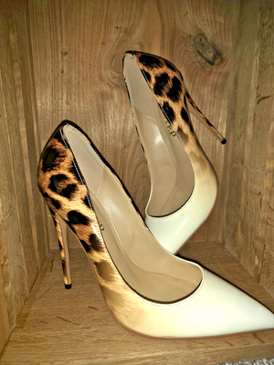 Up2Step Women's Leopard Pumps with White Gradient Patent Leather Size 39 (US 9)