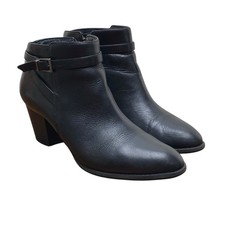 Vionic Upton Black Leather Ankle Boots Booties Women's Size 9