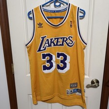 Kareem Abdul-Jabbar's 65th Birthday Gift - A Legal Settlement with Upper Deck 21