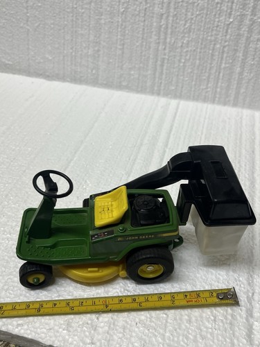 John Deere Riding Lawn Mower Garden Tractor with Cart Trailer & Mower & Bagger - Picture 18 of 18