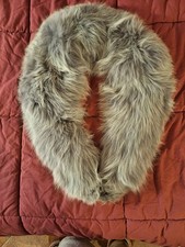 Collo di volpe grigio argento