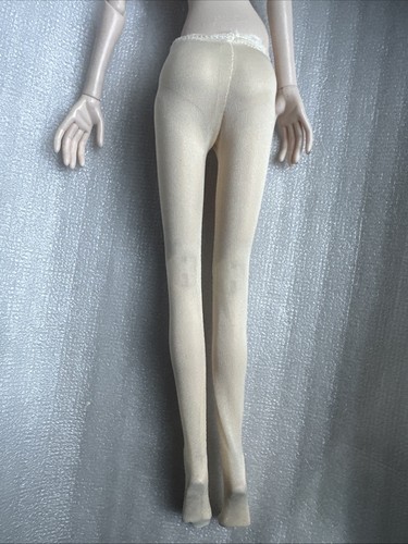 Tonner EVANGELINE PARNILLA GHASTLY 19” Fashion Doll IVORY WHITE PANTYHOSE TIGHTS - Foto 7 di 15