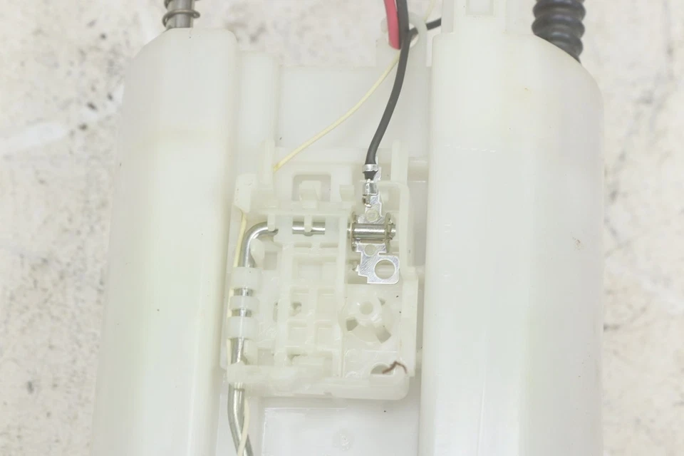 Honda Big Red 700 MUV 12 Fuel Pump 16700-HL1-A01 52472 Foto 4 de 4