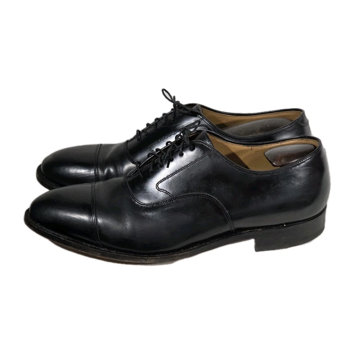 Johnston & Murphy Oxford Black Dress Shoes for Men for sale 