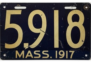 99 CENT SALE 1917 Massachusetts License Plate #5918 No Reserve