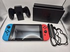 Lot Console Nintendo Switch HAC-001(-01) rouge fluo et bleu avec accessoires 