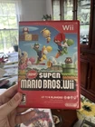 New Super Mario Bros. (Nintendo Wii, 2009) Complete CIB w/ Manual Tested Working