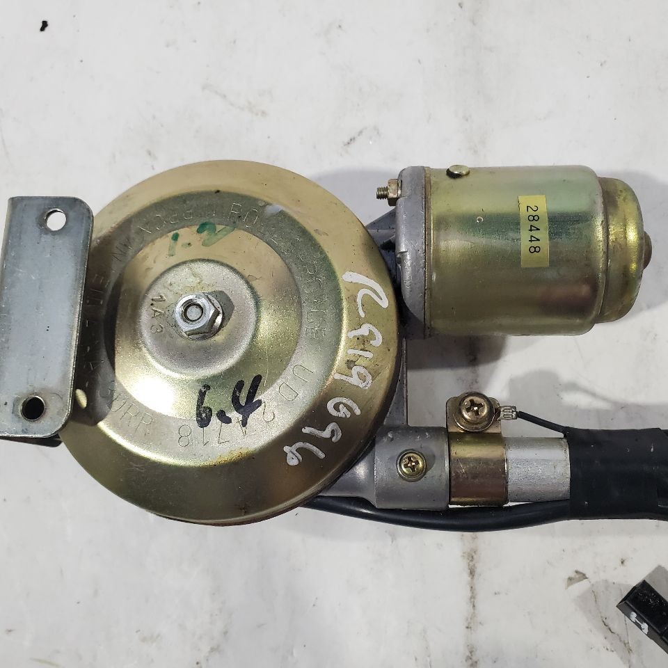 Used Antenna fits: 1991 Bentley TURBO R  Grade A