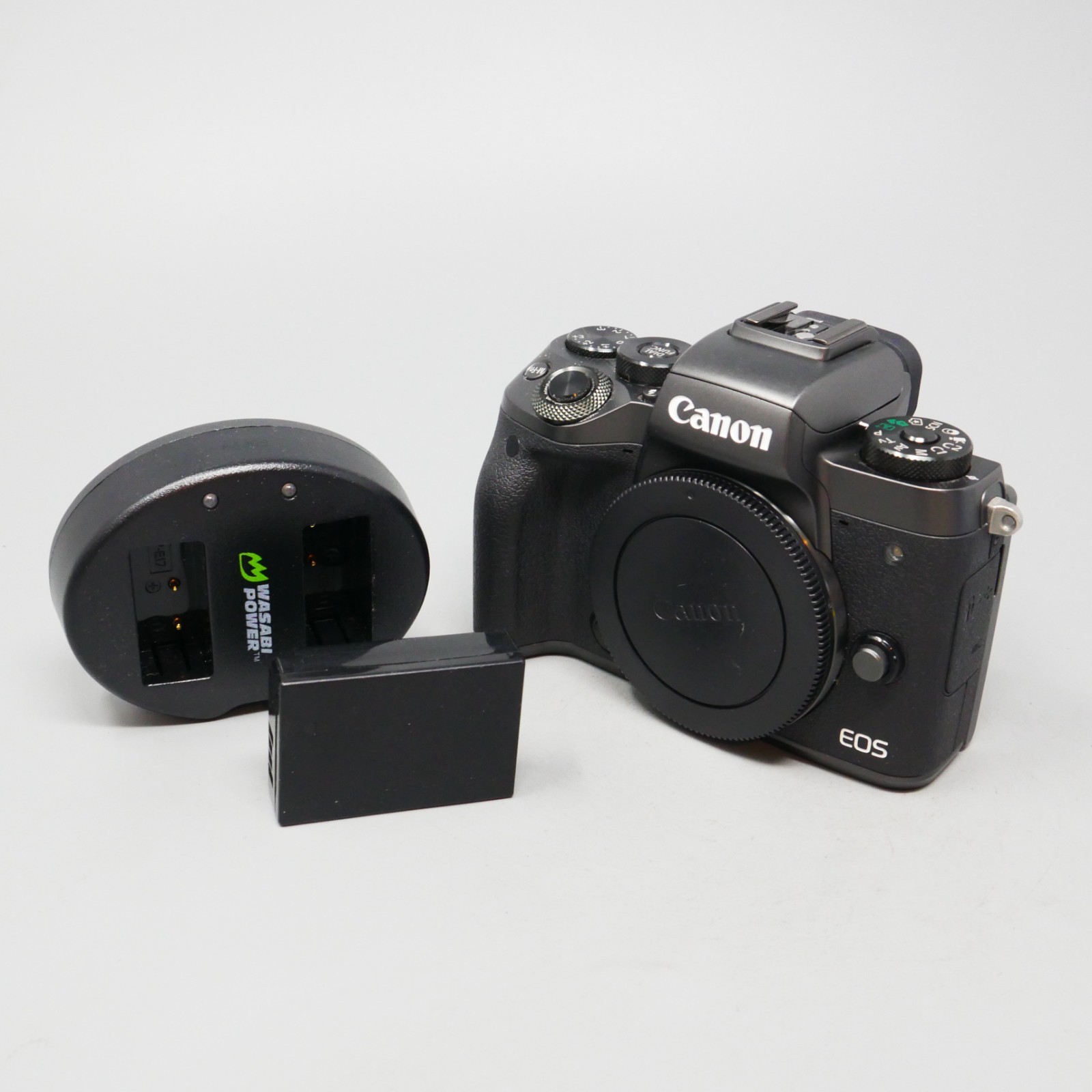 Canon EOS M5 vintage camera equipment - eBay listing photo 1