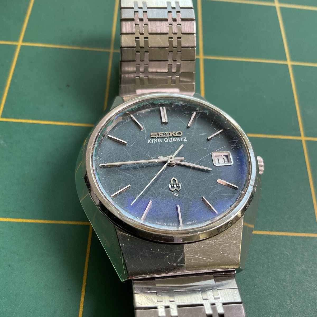 風防傷なし　キングクォーツ　4822-8010 Vintage SEIKO KING QUARTZ KQ 4822-8010 MENS WATCH Japan J116