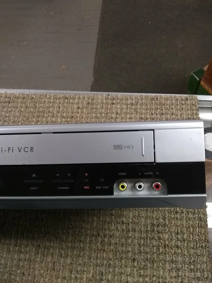 Reproductor combinado Hi Fi RCA DRC6350N DVD VHS 6 cabezales escaneo progresivo FUNCIONA (S5-3) Foto 4 de 4