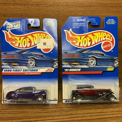 2 Hot Wheel 1998, First Edition Tail Dragger 24, #659 &  31 Doozie #1097 Mattel