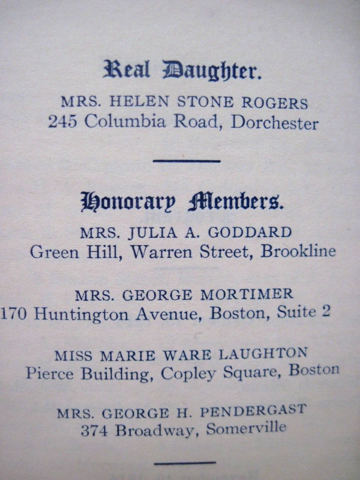 1914-15 Booklet "Bunker Hill Chapter"  "Daughters of The American Revolution"  * - Image 3 of 4