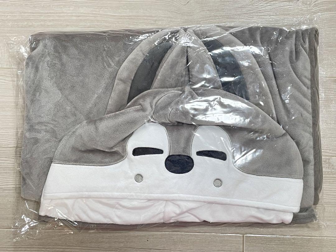 Stray Kids Xmas POPUP STORE 2023 Wolf Chan Blanket | eBay