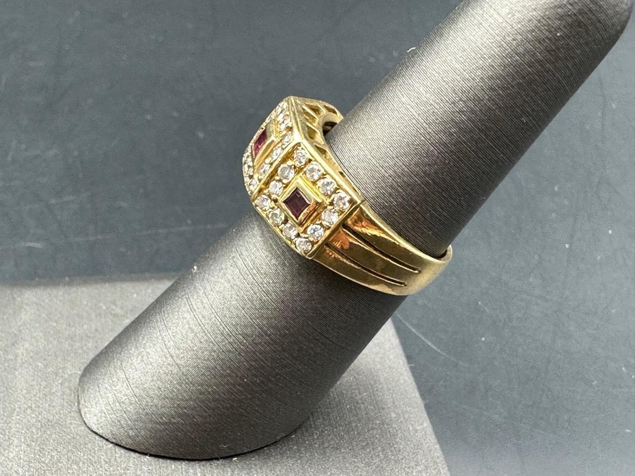 Fine 18kt Solid Gold Diamonds Ruby Ring. - image 4