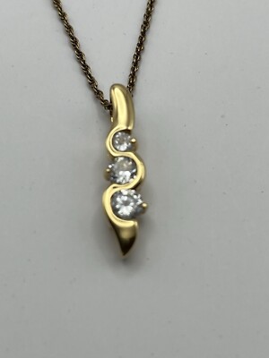 Lia Sophia Gold Tone 3 Stone Necklace Pendant W/tag. 17 chain, 19  Overall