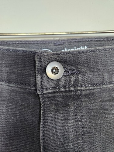 Wonder Nation Size 10 Husky Rip & Repair Denim Shorts Gray Distressed NWT Unisex - Picture 5 of 12