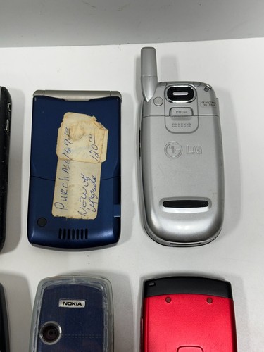 Vintage Store model Radio shack Cellphones Prop Model lot of 6 Nokia, Samsung LG - Picture 9 of 13