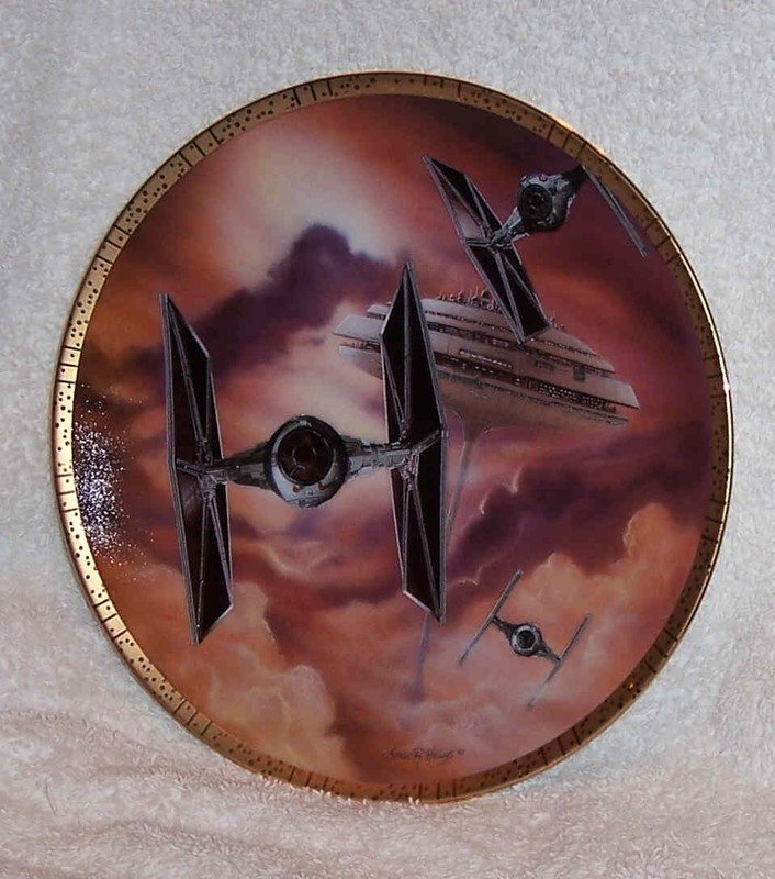 Star Wars Space Vehicles TIE Fighters Collector Plate BRAND NEW