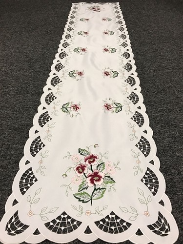 Red Rose Embroidered Tablecloth Cutwork Placemat Runner Scarf Wedding Party Deco - Picture 2 of 12