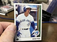 1989 Upper Deck #743 JUNIOR FELIX RC Toronto Blue Jays Rookie