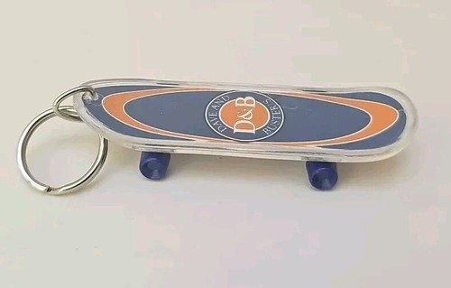 Rare Dave & Busters D & B Fingerboard Keychain - 3.75" - Picture 5 of 7