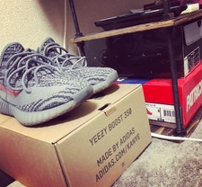 Size 9.5 - adidas Yeezy Boost 350 V2 Low Beluga 2.0 for sale 