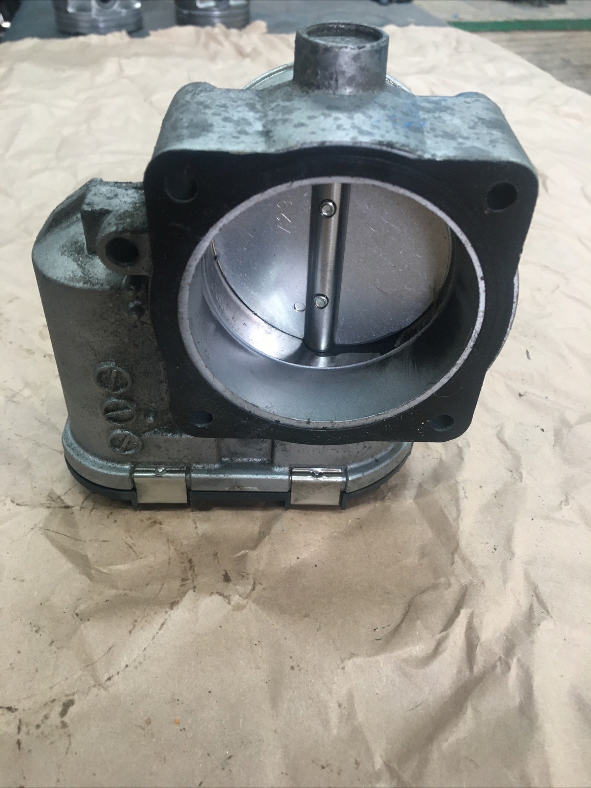 03-21 Bentley Continental GT / Lamborghini Aventador Engine Throttle Body OEM