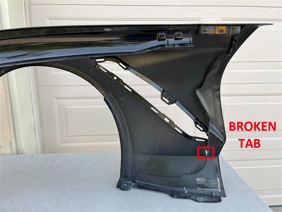 2016-2019 16 17 18 19 Chevrolet Corvette ZR1 Right Hand Fender OEM