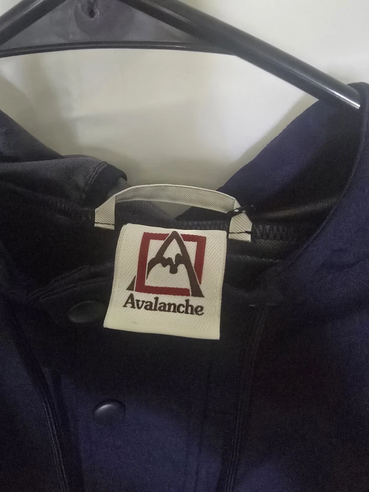 Avalanche Hoodie come take a look, you would look great in this outfit - Image 2 of 4