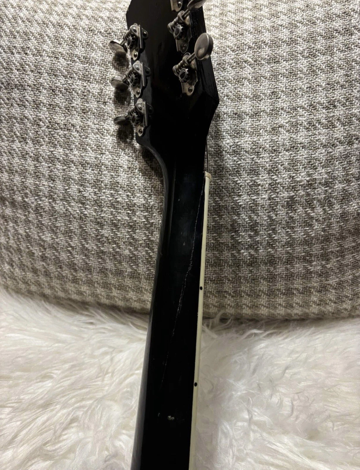 Picture 4 of 10