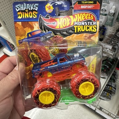 HOT WHEELS  .. MONSTER TRUCK.. SHARKS VS DINOS.. NEW FOR 2025.. 