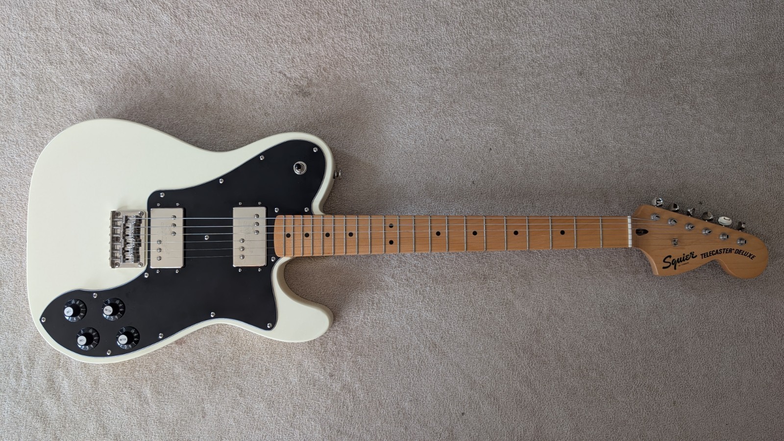 Squier Classic Vibe 70s Telecaster Deluxe Electric Guitar, Olympic White