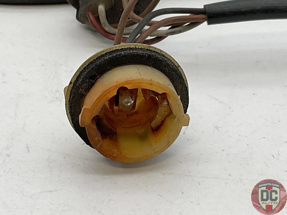 Chicote de fios para lanterna traseira Porsche 968 1992-1995 95163123500 125938 - Imagem 4 de 4