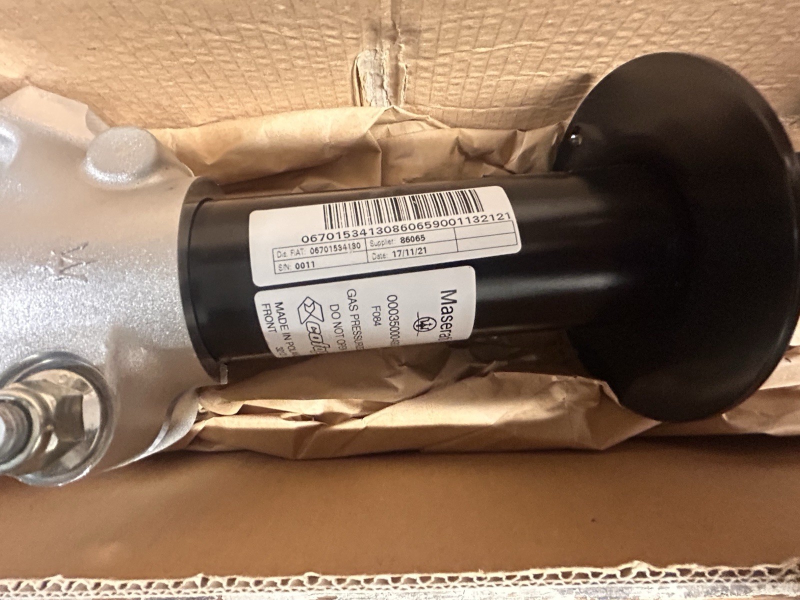 Maserati Ghibli S AWD 3.0L 2014 Front Right Shock Strut Absorber 6700303340 OEM