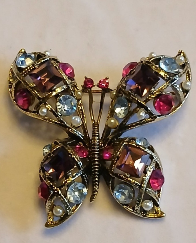Vintage Lisner Large Butterfly Pin / Brooch w/ Multicolor Rhinestones / Crystals