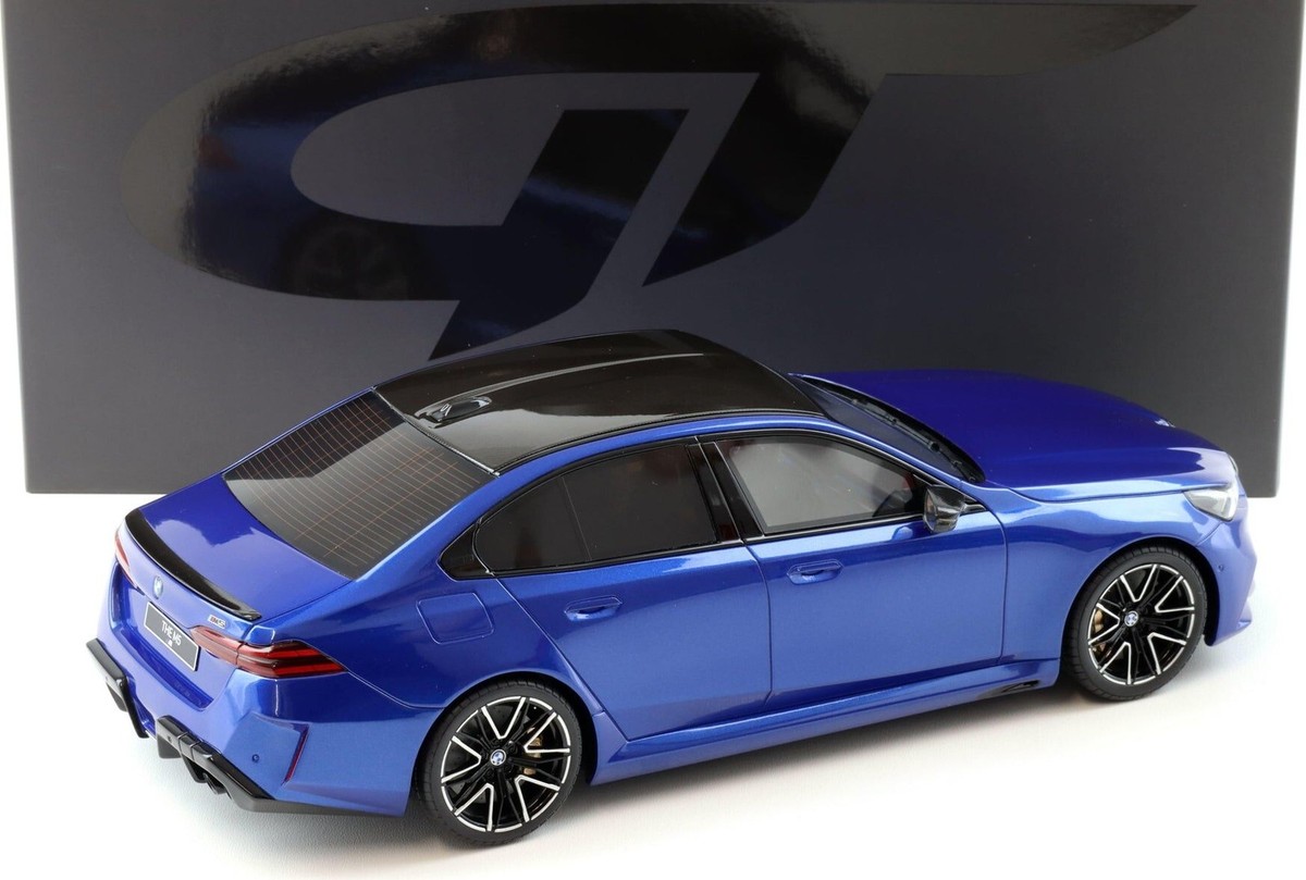 BMW M5 (G90) Sedan 2024 Blue / Black-Silver-Wheels GT507 1 18 GT