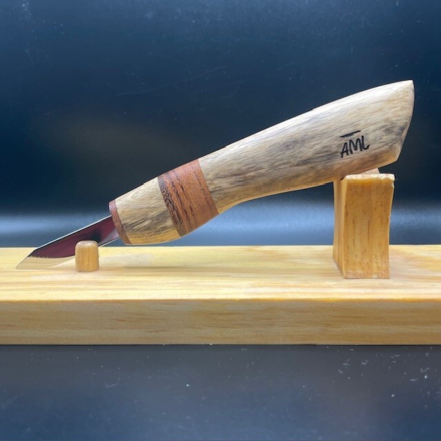 AML Knives, Brand New, wood carving knife. 1 7/8” Upsweep Blade. Sharp