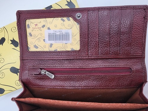 Elegante Cartera de Mujer de Cuero Marrón y Negro Tailian - Acabado Brillante, Cartera - Imagen 27 de 38